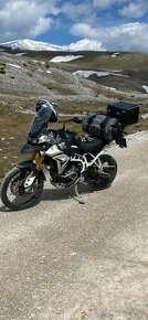 Triumph tiger 900 rally pro