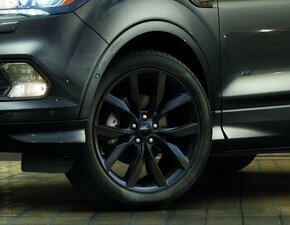 Alu disky 19 orig. Ford Kuga + pneu Goodyear 235/45 r.19