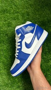 Jordan 1 mid Kentucky Blue