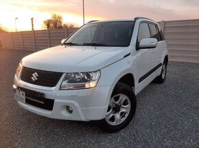 Suzuki Grand Vitara 2,4 benzin