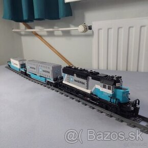 LEGO Creator Maersk Train 10219