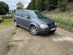 Volkswagen Touran 2.0TDI 7-miestne