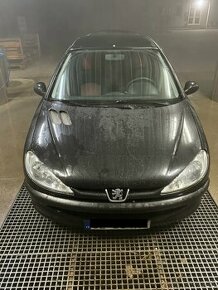 Peugeot 206 1,4 benzin