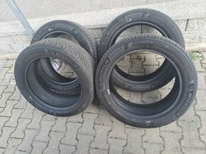 Zimné pneumatiky 235/59 r19