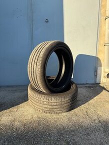 Pirelli 235/40 R19