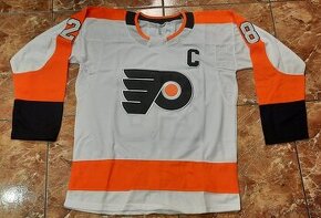 Philadelphia Flyers -  Claude Giroux