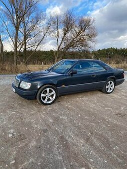 Mercedes-Benz C124 200 CE (W124)rv 1993,218500km