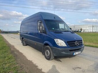 Mercedes Benz Sprinter 318CDI 3L V6