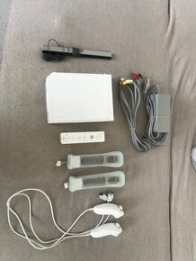 Nintendo Wii - 1