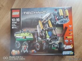 Lego Technic 42080 - 1