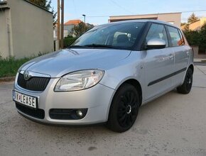 Odstúpim leasing na Škodu Fabia II benzín 1.4+bohatá výbava - 1