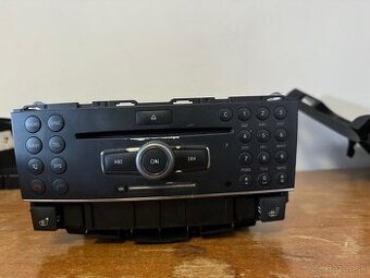 Mercedes C w204 autoradio - 1