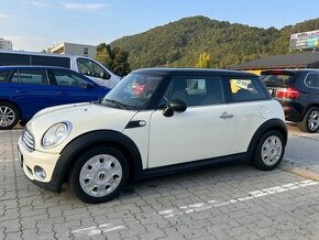 Mini one D, 1.4 benzín 70kW, r.v. 09/2008, 202 500 km.