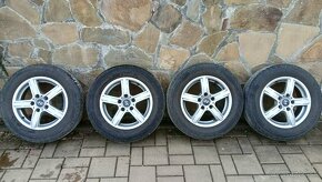 15" originál ALU disky na Hyundai i30