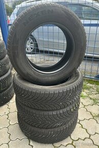 215/65 R16 Zimne Nexen top stav