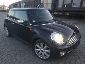 Mini cooper,model one R56 r.v. 2009 Motor 1.4 benzín 70 kw