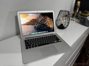 Apple MacBook Air (Early 2014)