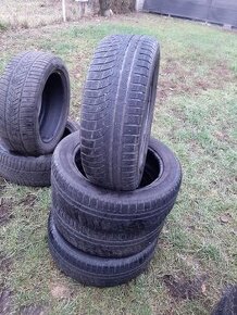 215/55R17. 98V  Nokian zimné