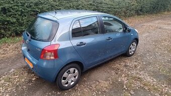 Toyota yaris 1,3 benzín 2008 manuálna prevodovka