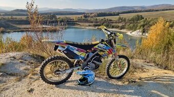 Suzuki RMZ 250