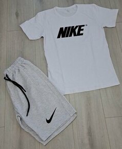 Nike pánsky komplet L