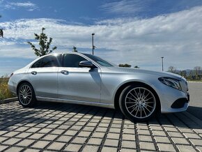 ✅MERCEDES E220d 4-matic limuzina