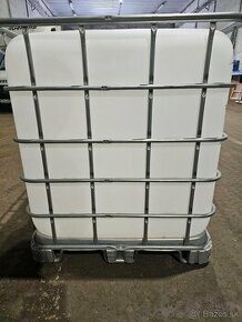 Plastova nadrz IBC kontajner 1000l barel sud