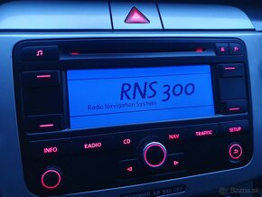 Originál autoradio Volkswagen RNS 300 - 1