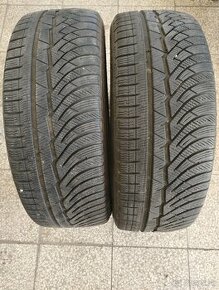 Predám zimné pneumatiky 225/45 r18 2ks