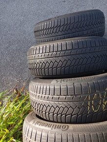 225/50 R18 zimne Continental