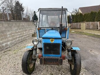 Predam Zetor 6911