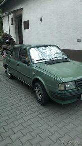 Skoda 120L - 1