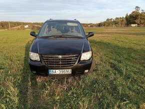 Chrysler Voyager 2.8crdi - 1