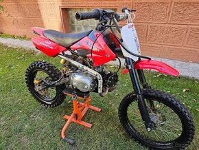 Pitbike 110ccm benzín 4 takt 4 rých.manuá