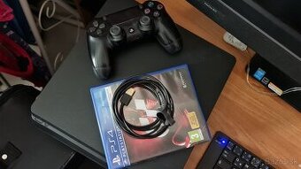 Playstation 4 plne funkčná, blbne ovládač,popis v texte,1hra