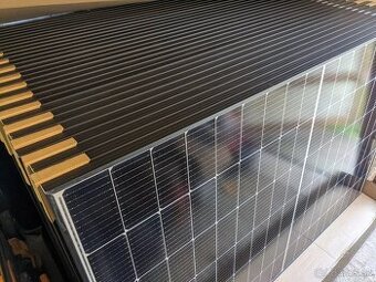 Fotovoltaické panely 415Wp - čierny rám - akciová cena - 1