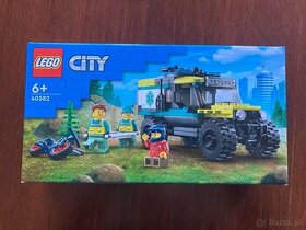 Lego city 40582 terénna sanitka