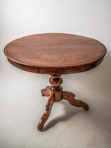 Starožitný kulatý stolek na centrální noze