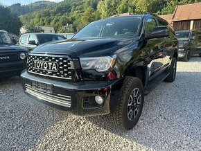 2016 Toyota Sequoia SR5 5,7 V8 4x4 7-miest podvozok +2” - 1