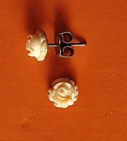 Vintage vyrezávaný náhrdelnik zo slonoviny a náušnice