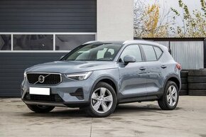 Volvo XC40 B3 Core A/T/Grey/