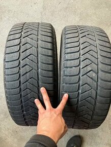 Pirelli 225/40 R18