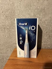 Nova elektricka kefka Oral-B iO series 3