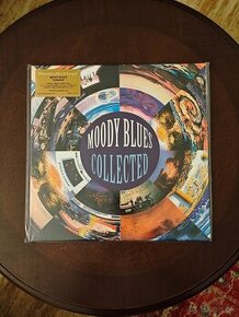 2LP MOODY BLUES - COLLECTED