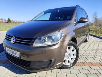 Volkswagen Touran 1.4 TSI DSG Trendline 7M