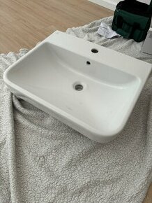 Závesné umývadlo 60x47cm - 1