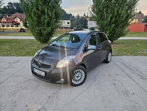 Toyota yaris 74kw 2011 - 1