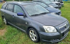 Rozpredám toyota avensis 1.8 benzin aj 2.2 diesel 130kw - 1