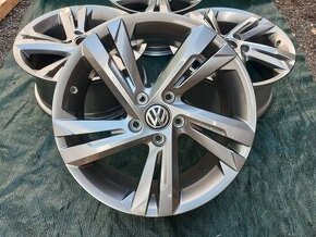 Alu disky Volkswagen Golf 8 Valencia R17 ET51 - 1