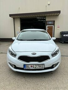 KIA Ceed 2015 - 1.4 Benzín - 1